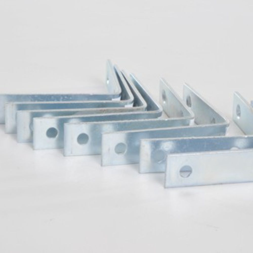  Ultimate Rink-8-pack of 3 inch steel L brackets for rink frame and corner support. 